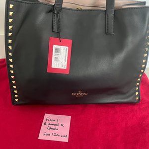 Brand new Valentino Leather Rockstud Tote bag